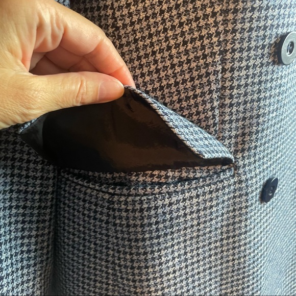 Vintage Escada Margaretha Key Blazer - Picture 5 of 12